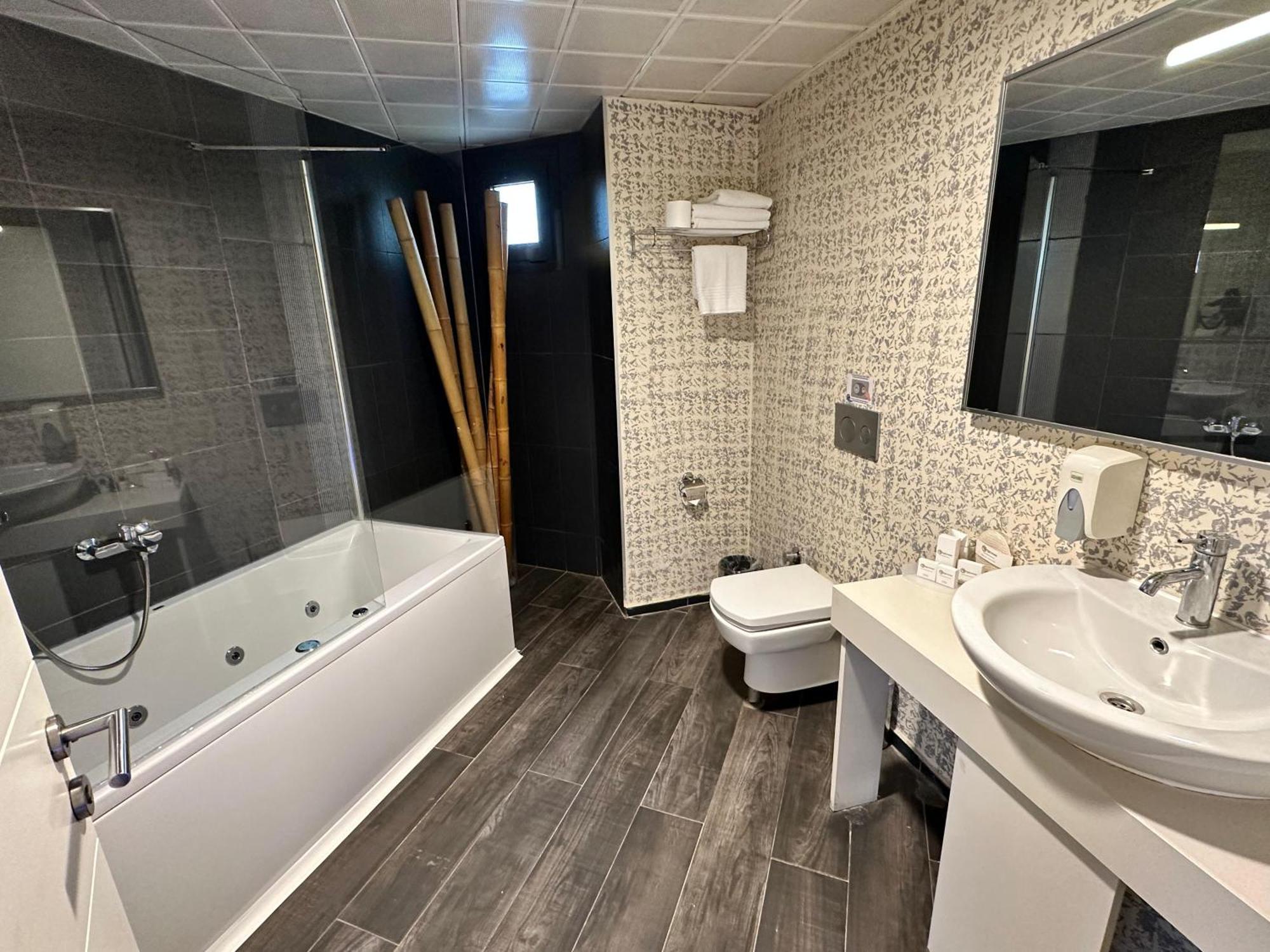 Tempo Hotel Caglayan Istanbulská provincie Exteriér fotografie